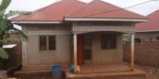 A picture of Kawanda bombo rd hse on quick sale