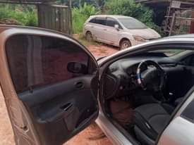 A picture of Peugeot 206