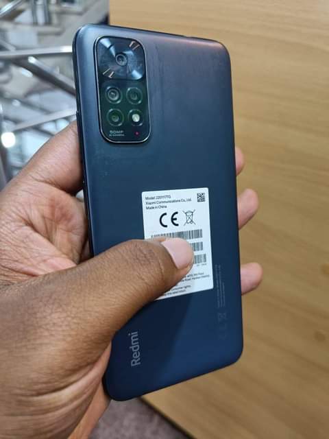 A picture of NOTE 11 AT ONLY 470K... KOOKI TOWERS KAMPALA