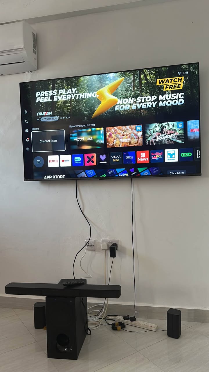 A picture of Sony HT S20R Soundbar