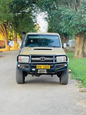 toyota land cruiser