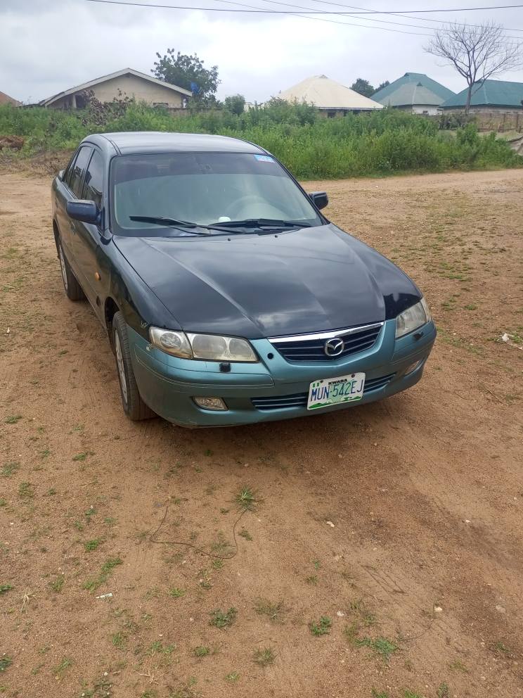 A picture of MAZDA 626 MANUAL DRIVE