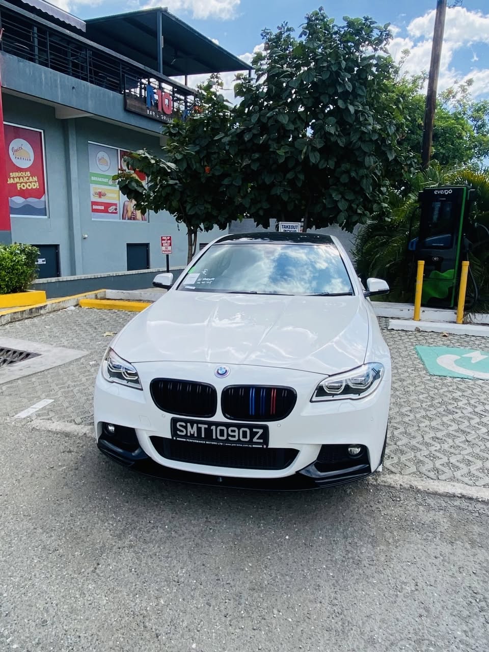 bmw 528i