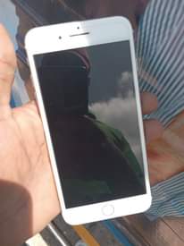 A picture of Iphone 7 njoo na ofa yako tufanye biashara