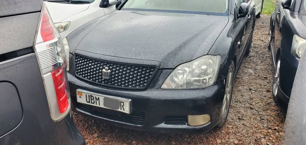 toyota crown