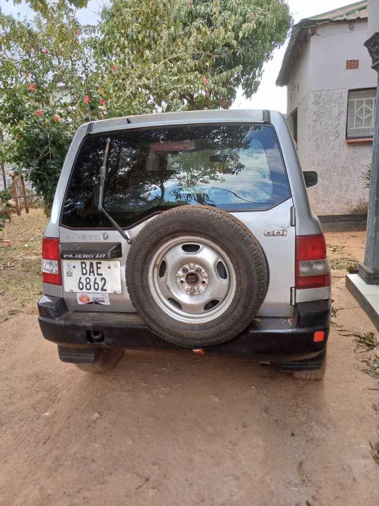 used mitsubishi pajero