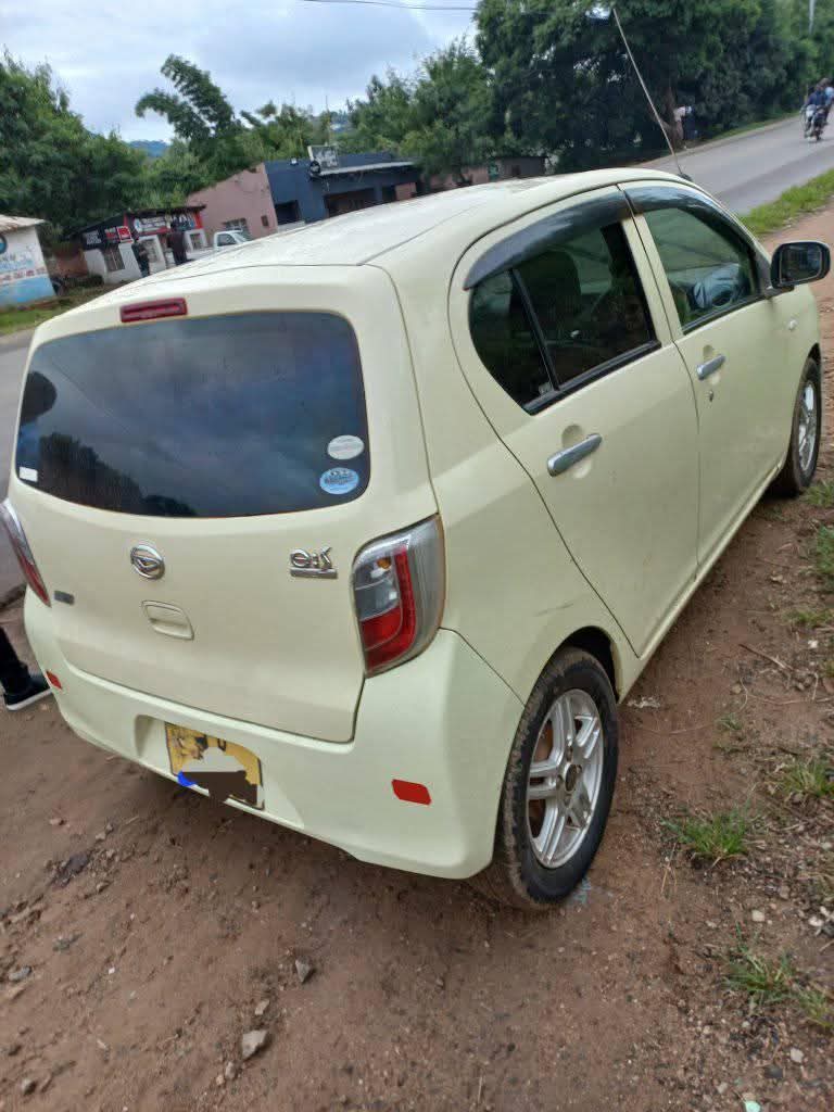 daihatsu mira
