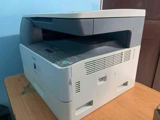 A picture of Phoocopy machine