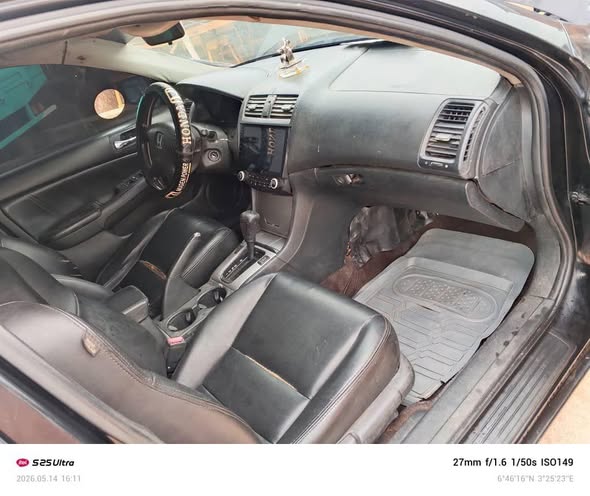 A picture of 2004 Honda accord