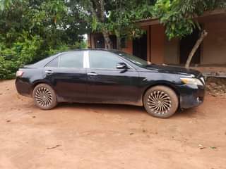 A picture of Toyota Camry spider