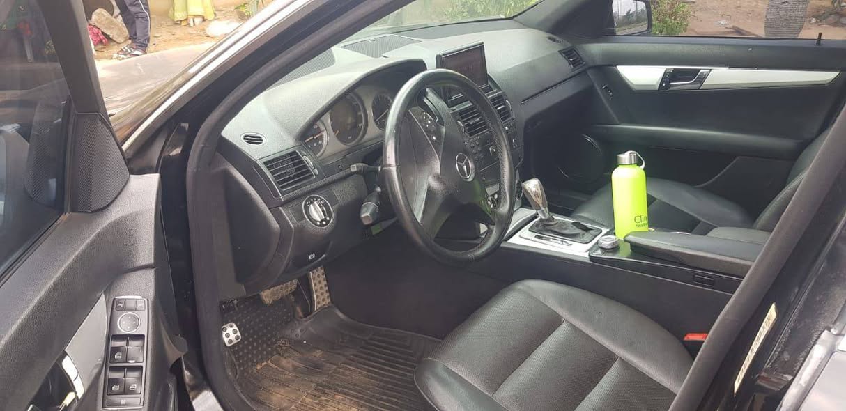 A picture of 2008 MB C300 4matic
