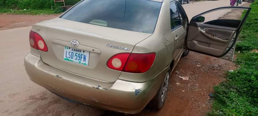 A picture of 2007 Toyota Corolla le 07061618252