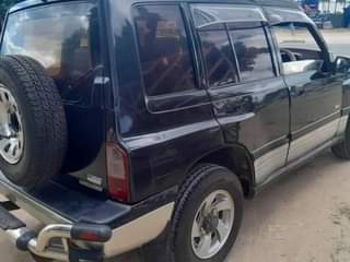A picture of SUZUKI ESCUDO OLD 0685136087