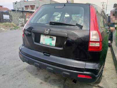 A picture of Honda CR V 08
