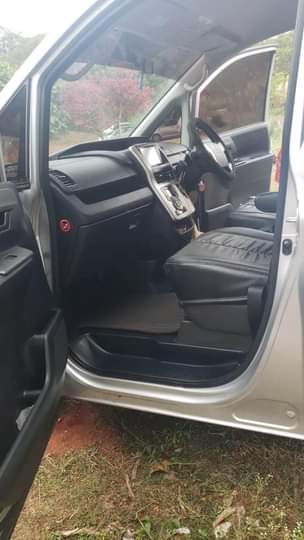 used toyota noah