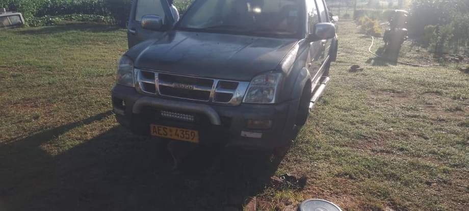 classifieds/cars isuzu