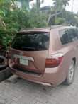 A picture of Toyota Highlander 09 perfect Engine but gear delay first body