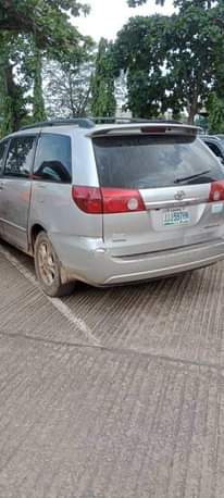 A picture of 2006 Toyota sienna 2006 XLE