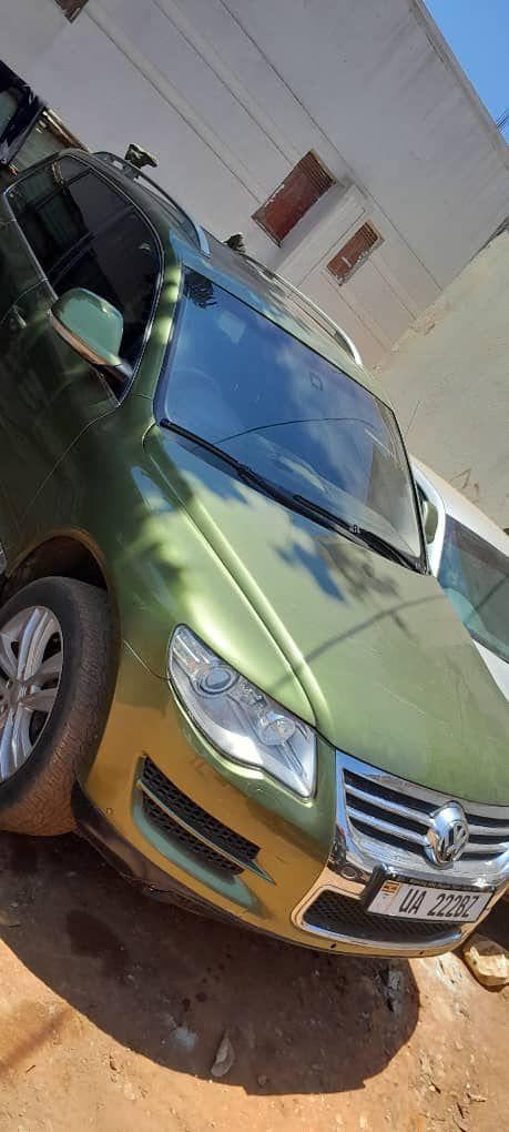 A picture of Vw tourage