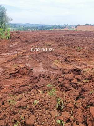 A picture of We sale plots