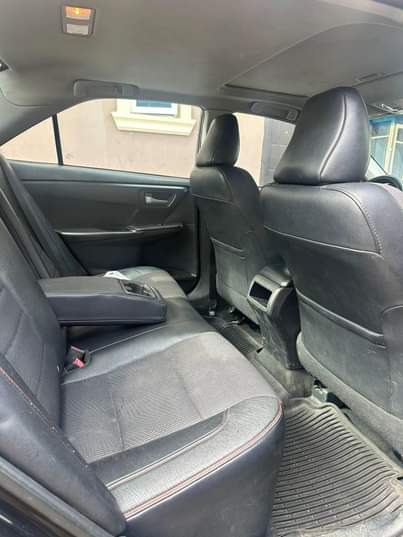 A picture of Toyota Camry 2016