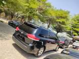 A picture of 2013 sienna