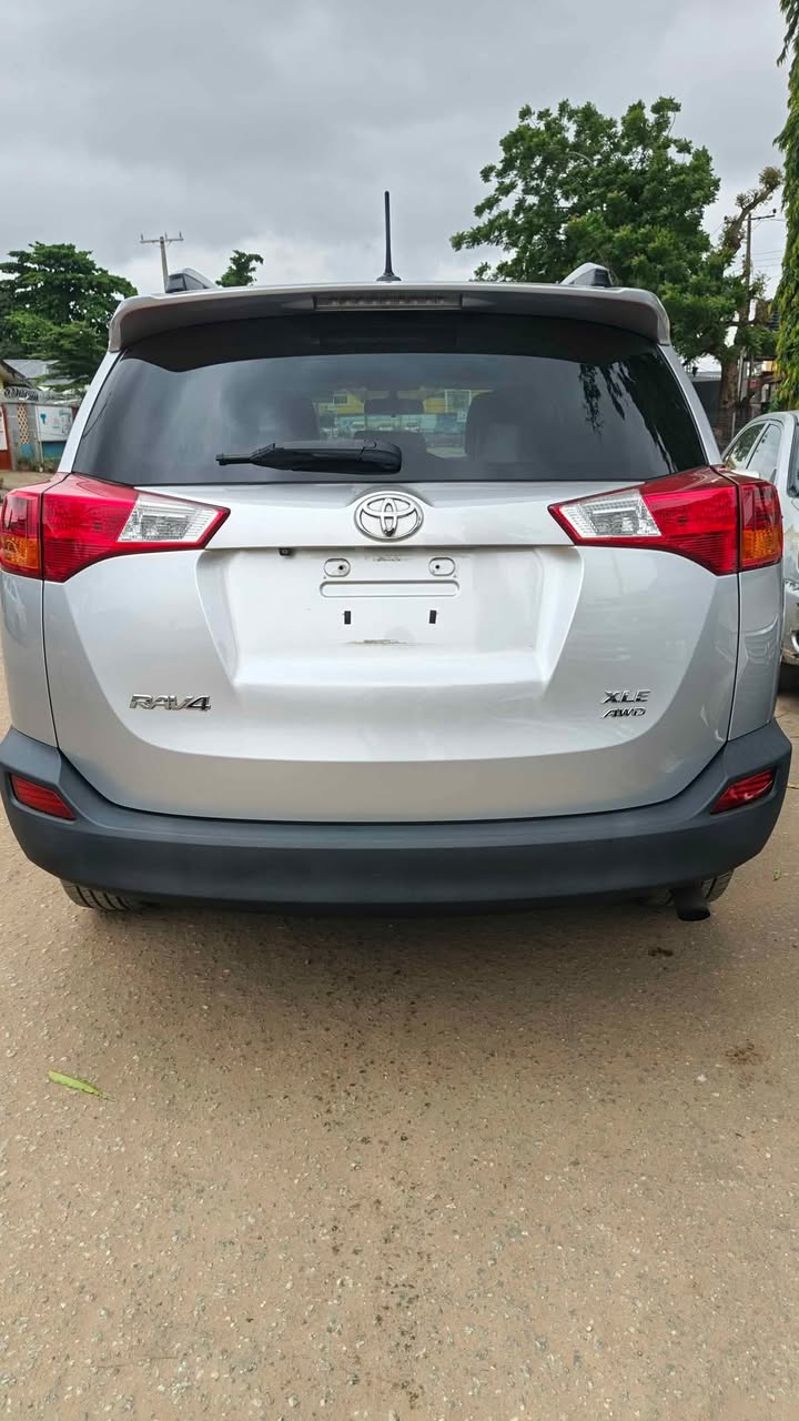 A picture of 2015 Toyota Rav4