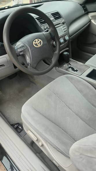 A picture of Belgium Grade Registered 2008 Toyota Camry LE