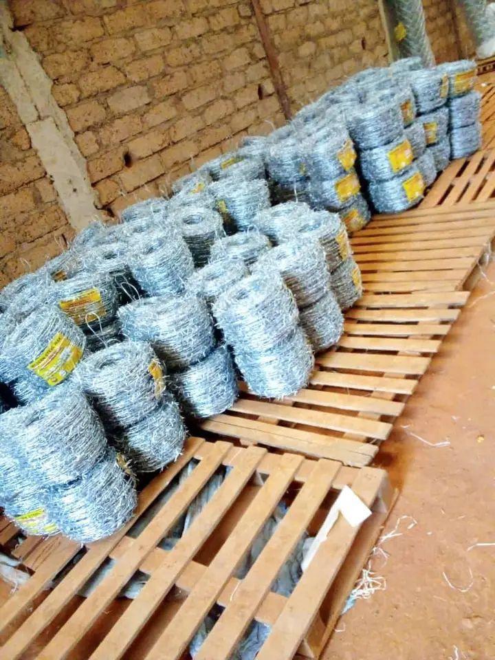 A picture of CHAINLINK ON SALE AT 150000 CALL 0787285638 OR 0701489676 TO