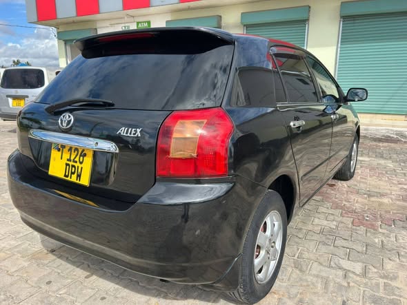A picture of TOYOTA ALLEX