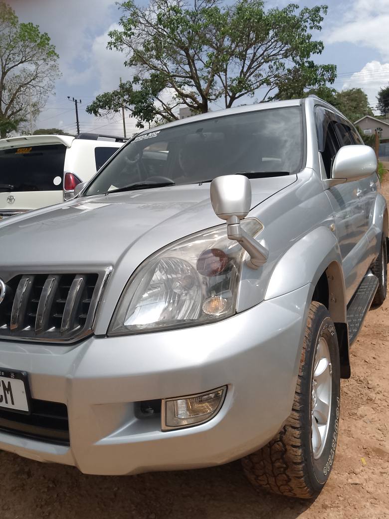 A picture of Toyota Land Cruiser Tx Petrol Engine For Sale 0704482571 Call