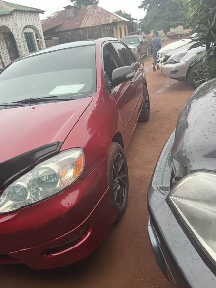 A picture of Toyota corolla sport 07