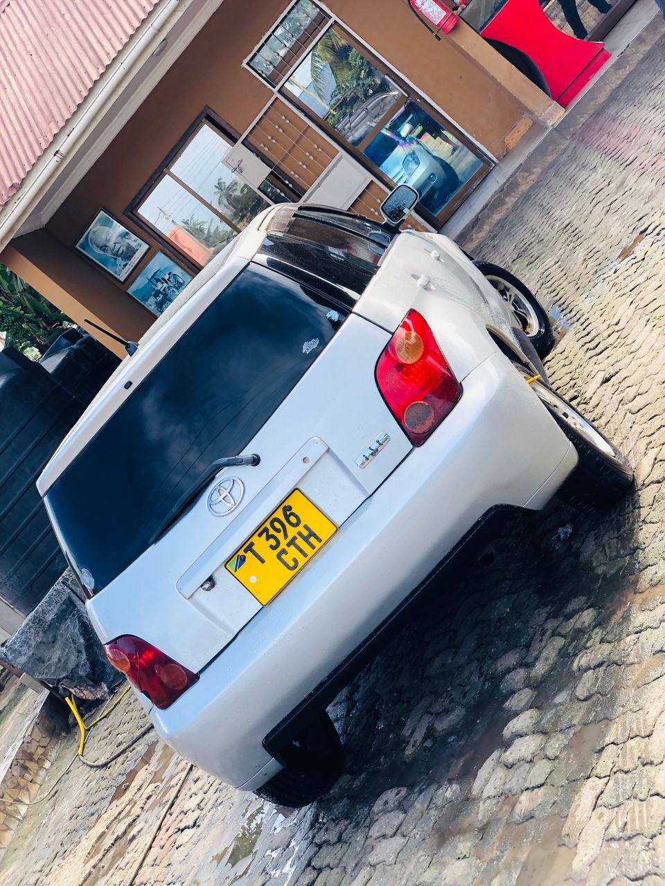 used toyota ist