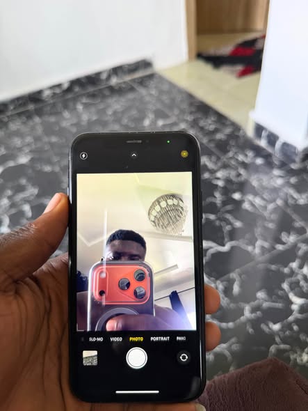 A picture of Used iPhone XR 128gb