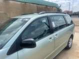 A picture of This is Toyota Sienna 2007 model pure first body just