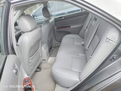 A picture of Over highest grade Toyota Camry 2 4 V6 engine everything