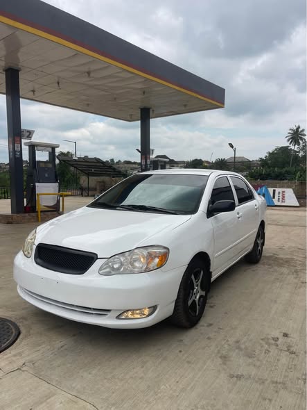 A picture of Toyota corolla 2008 model