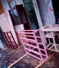 A picture of Furnitures