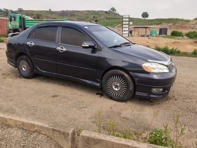 A picture of SHARP DEAL TO GRAB LOCATION ABUJA SUPER SHARP 2004 TOYOTA