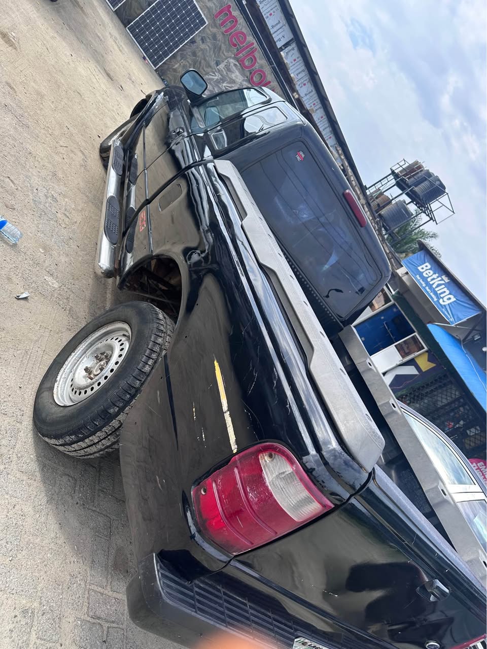 A picture of FORD RANGER 2005