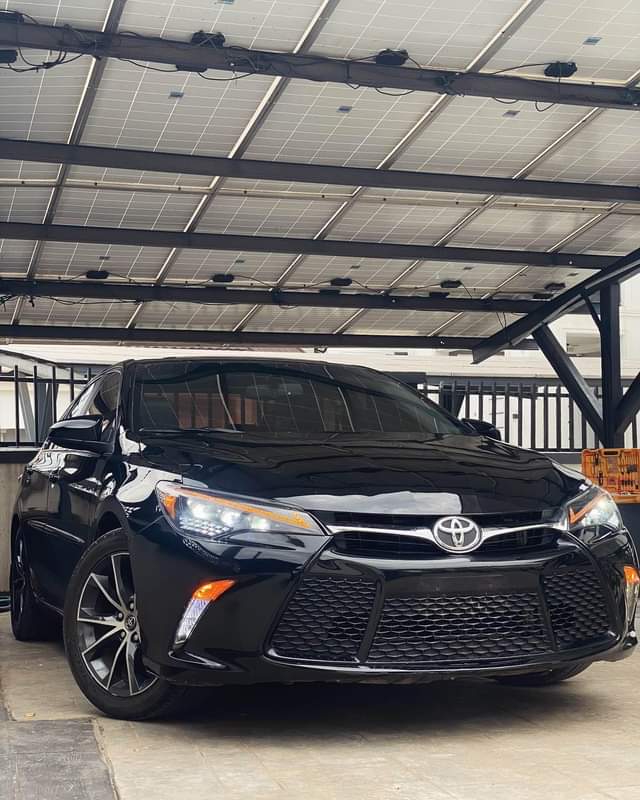 A picture of 2016 Toyota Camry XSE Call 08087706127