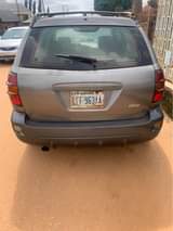 A picture of Pontiac Vibe with Perfect Engine And Gear Ac Needs Attention