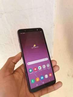 A picture of Samsung j8