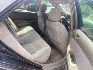 A picture of Toyota Camry 04