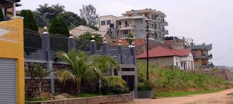 A picture of Cyino cyibaza cyiragurishwa cyiherereye Kimironko Kibagabaga