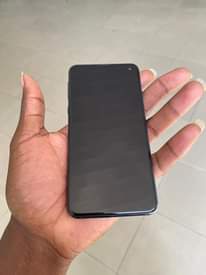 A picture of Mzungu wa roho maphone