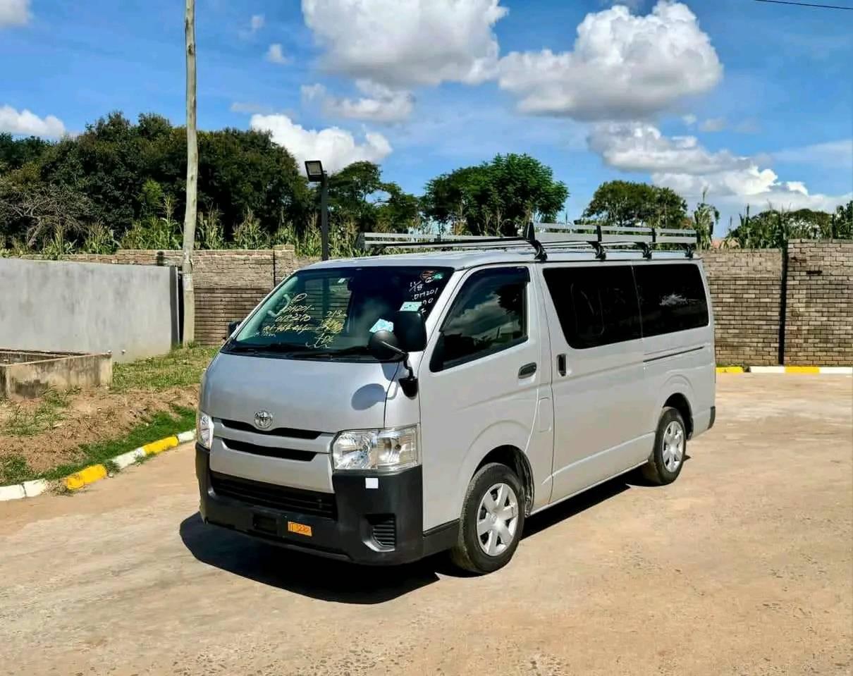 used toyota hiace