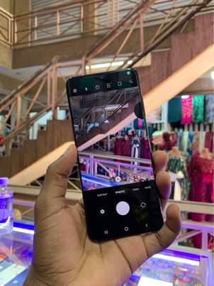 A picture of Samsung Galaxy S20ultra 5G