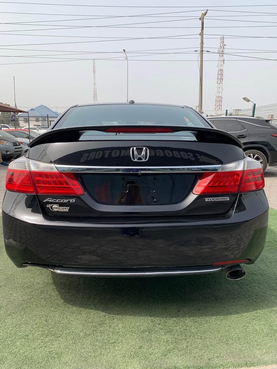 A picture of 2015 Honda accord Toks