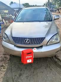 A picture of Very Sharp Rx 330 Lexus First Body WhatsApp Call 08035486655
